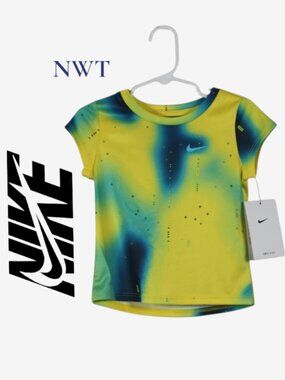NWT Nike Girls Optic Yellow Dri-Fit Crewneck Shirt Size 3T